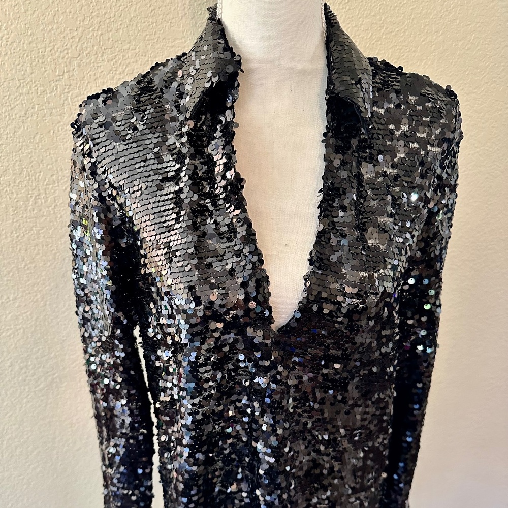 ZARA Black Sequin Blouse - Collared V-Neck  Size S  *WORN ONCE*